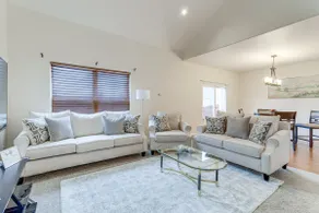 12 Mi to DIA: Cozy Denver Townhome w/ Fireplace! - Image 5