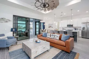 Castaway Cape - Luxury Rental with Outdoor Kitchen - Image 2