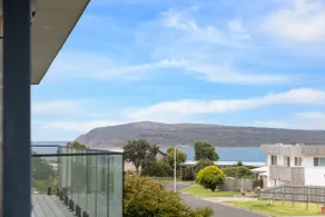 Oceanview Family Retreat - Image 2