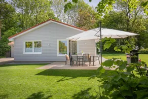 Ellis Hus - Image 2
