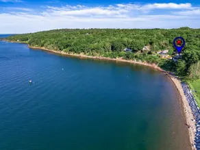 Lookout on Waters Edge with sweeping ocean views - Image 4