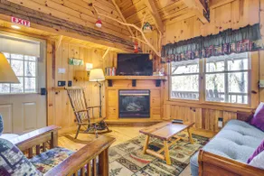 Quaint Dahlonega Cabin w/ Cavenders Creek Access! - Image 5