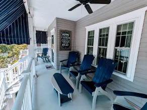 4 BR / 2.5 BA / VIP Beach Parking/ Single Family - Image 2