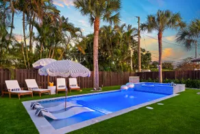 Heated Pool & Hot Tub | 1 mi to Beach | Arcade - Image 2