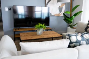 Opulent Oceans Apartment 2505 with Sea Views - Image 4