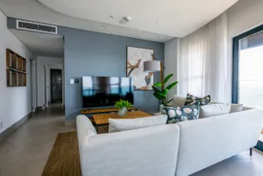 Opulent Oceans Apartment 2505 with Sea Views - Image 5