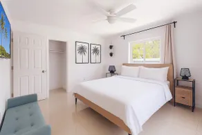Central Miami Oasis, Near Brickell, Grove & Little Havana - Image 3