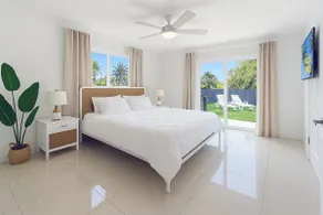Central Miami Oasis, Near Brickell, Grove & Little Havana - Image 2