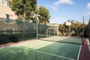 Spacious Suite with a Full Kitchen! Outdoor Pool! - Image 4