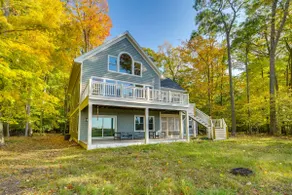 Spacious Cottage on Lake Michigan: Stunning Views! - Image 2