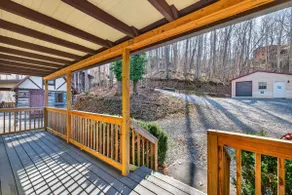 Chestnut Lake Lodge - Image 5