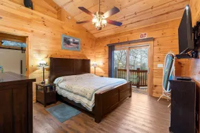 Teals Treasure Secluded Lakeside Cabin for 8! - Image 5
