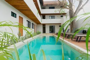 Bright 2BR Apartment · Pool · Walk to Lagoon - Image 2