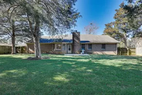 Lovely Decatur Home w/ Yard ~ 6 Mi to Town! - Image 3