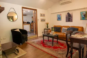 Spa Bath, Entire Home, Off Street Parking, Barossa Valley - Image 3