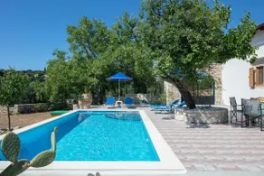 Silver Gem Villa with private pool - Image 2