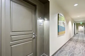 New Downtown 2 Beds, 2 Baths Waterfront Alaska 335 - Image 5