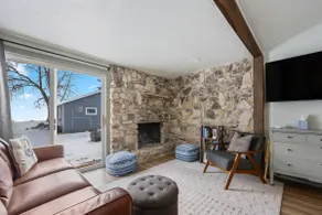 Family-friendly home with sandy beach! - Image 5