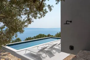 Luxury Villa Ovation heated pool sea view - Image 5