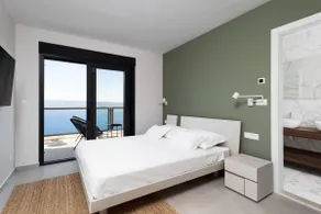 Luxury Villa Ovation heated pool sea view - Image 3