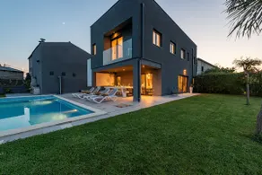 Lux Zadar Villas - Image 3
