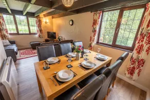 Lakeside Cottage - Trois Chambres Maison, Couchages 6 - Image 2