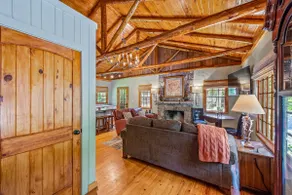 Garden Cottage-historic cottagew/hot tub - Image 4