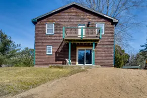 Riverfront Peru Cabin ~ 2 Mi to Lake Champlain! - Image 3