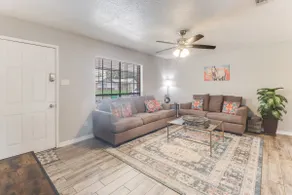 Whimsical Escape in Ocean Springs - Image 3