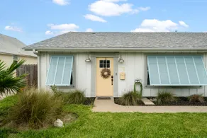 The Salt and Sea Cottage - Image 2