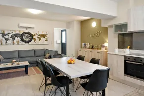 Apartamento con barbacoa y terraza | Vistas al jardín - Image 2