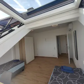 Modern Gründerzeit apartment, 3 minutes to the S-Bahn - Image 4