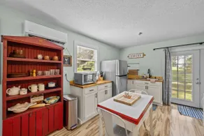 Private New Bern Studio Apartment in Quiet West NB - Image 4