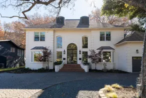 Luxe Austin-Area Retreat for Groups & Gatherings - Image 4
