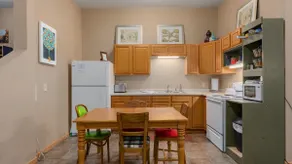2BR Condo Near Lake Pepin - Fun & Quirky - Eclipse - Image 4
