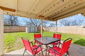 Grill & Patio, Workers Welcome! Large dining table - Image 5