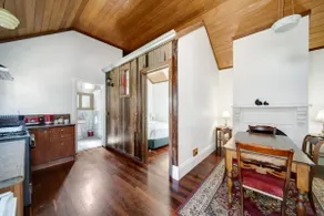 The Globe Cottage - Image 2