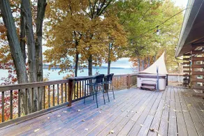 2BR lakefront with hot tub, dock, & 50ft shoreline - Image 3