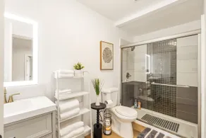 Marbella Lane - Serene Haven Retreat 3BR - Image 5