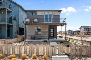 Modern Aurora Retreat | Near Airport & Gaylord - Image 3