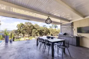 The Albens—Countryside Chic amongst the Hills - Image 3