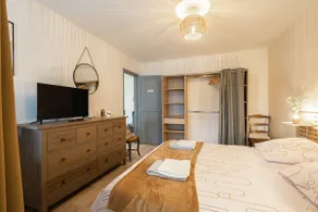 Downtown vacation home - Image 4