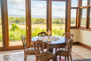 Condor Estate Spacious with Vineyard & Fireplace - Image 3