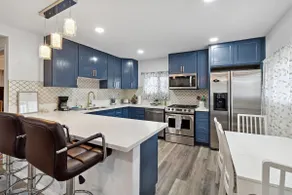 Private Home | Parking | Pet-Friendly - Image 3