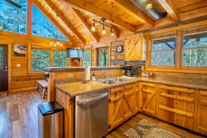Hot tub, Firepit, Beautiful Mountain Views! - Image 5