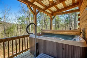 Hot tub, Firepit, Beautiful Mountain Views! - Image 4