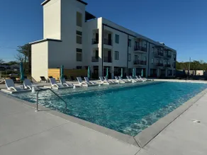 1Bed Condo, Pool Access, Full Kitchen, 3rd Floor - Image 2