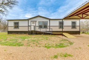 Hudson Oaks Country Creekside Home: Hot Tub & Deck - Image 2