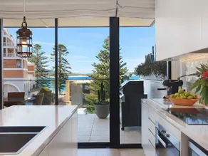 Penthouse - by Coast Hosting - Image 4