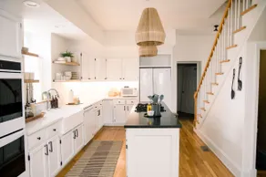 Victorian Gem Steps from Main St - Sleeps 9 & Pets - Image 5
